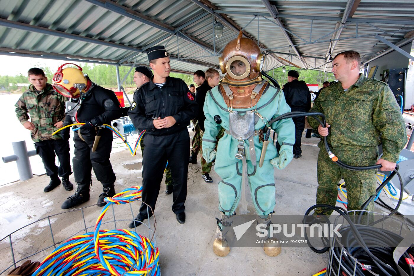 Military divers in training on Lake Baikal