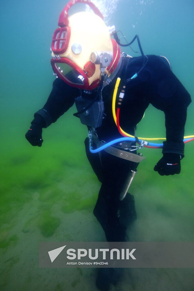 Military divers in training on Lake Baikal