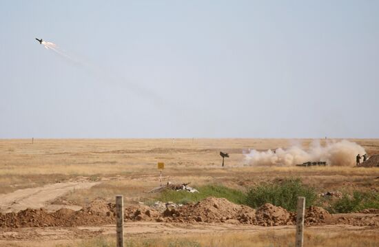 Training of air defense forces in Western military district