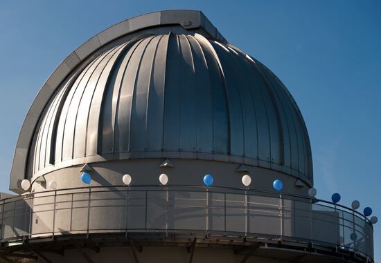 Opening Moscow Planetarium's big observatory