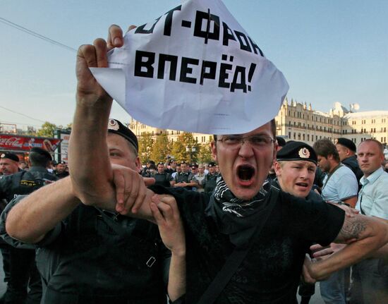 Opposition stages Day of Wrath rally in Moscow