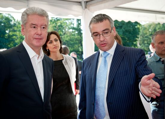 Sergei Sobyanin learns about reconstruction plan PKiO Sokolniki