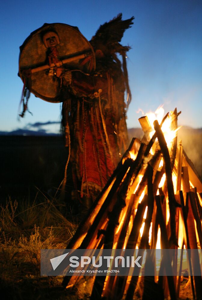 Tuva people's supreme shaman performs grand ritual