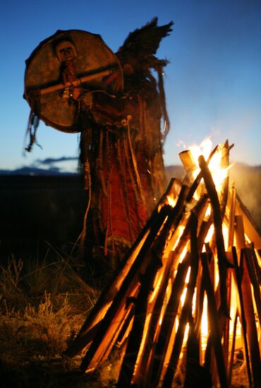 Tuva people's supreme shaman performs grand ritual