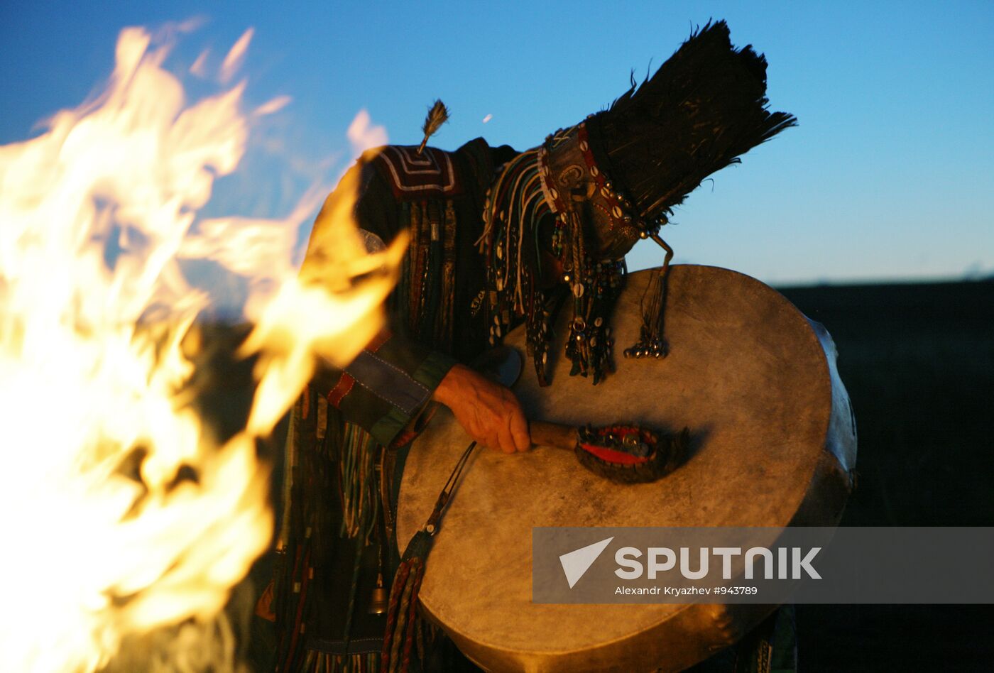 Tuva people's supreme shaman performs grand ritual