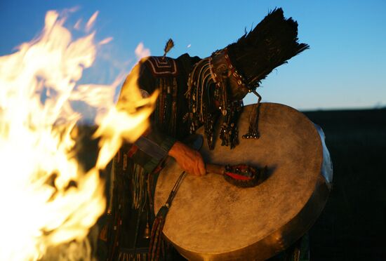Tuva people's supreme shaman performs grand ritual