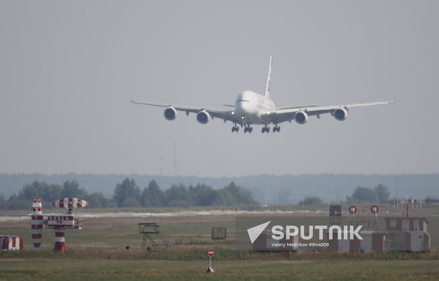 Airbus A380 arrives at MAKS-2011 air show