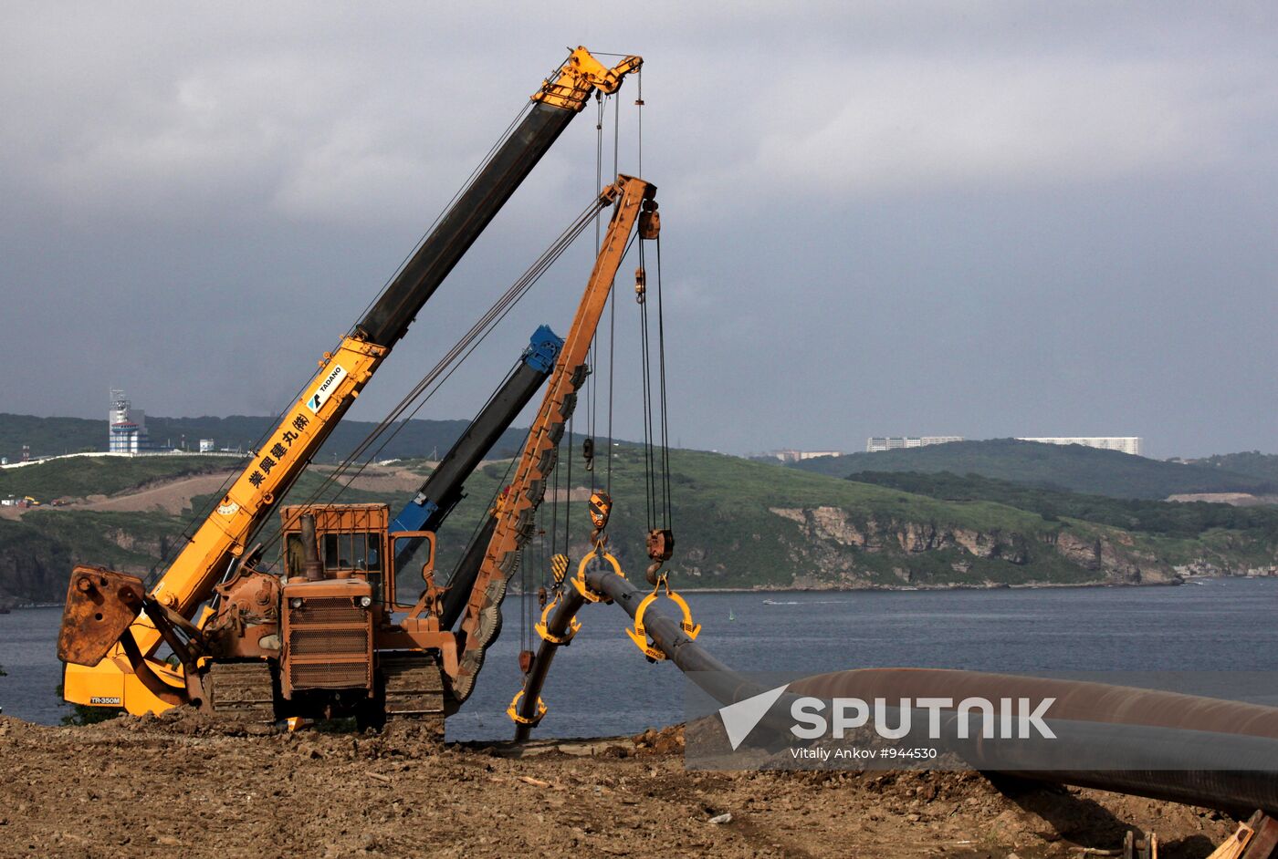 Gas pipeline from gas distribution station to Russky Island