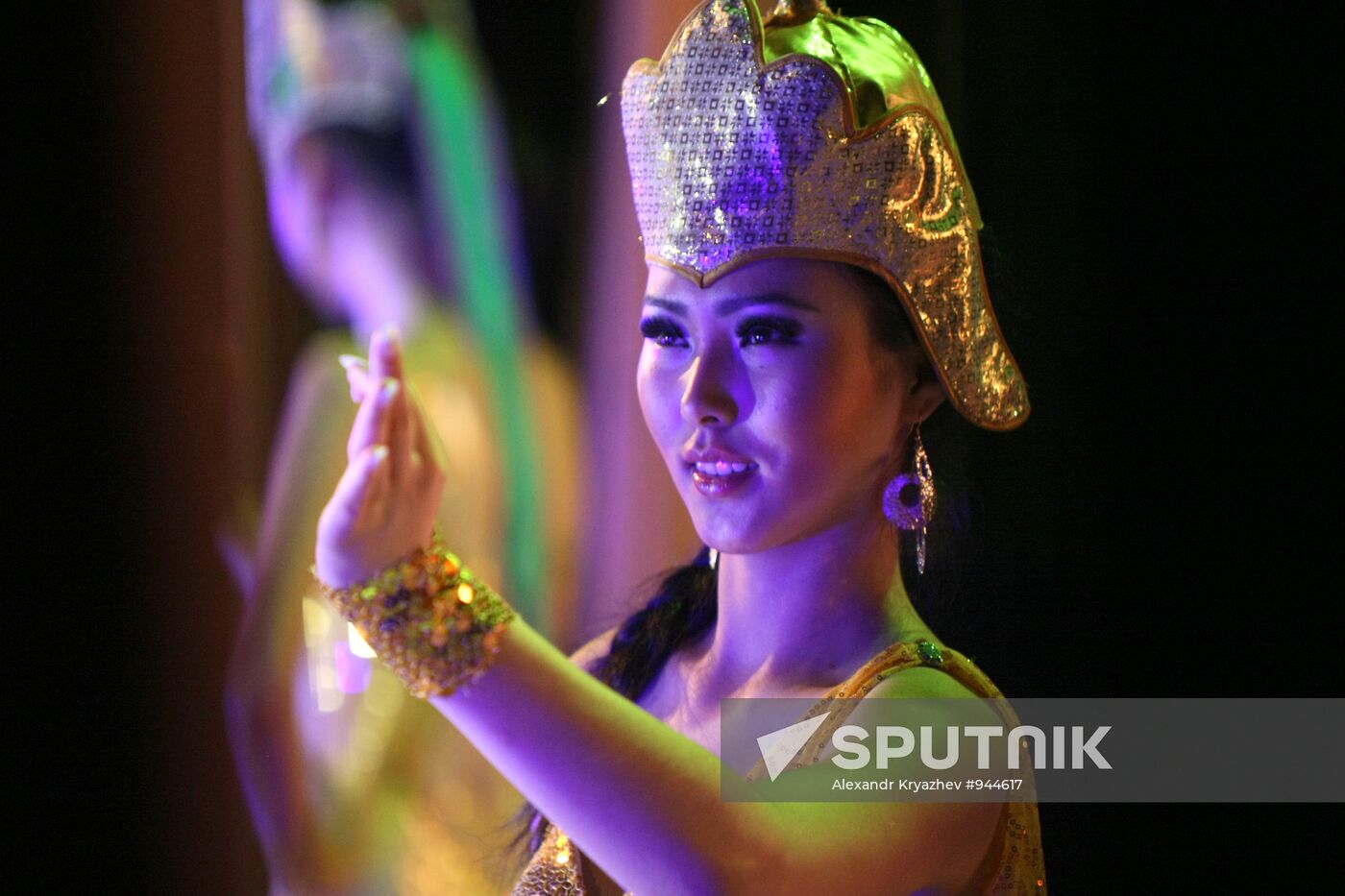 Dangyna-2011 beauty competition