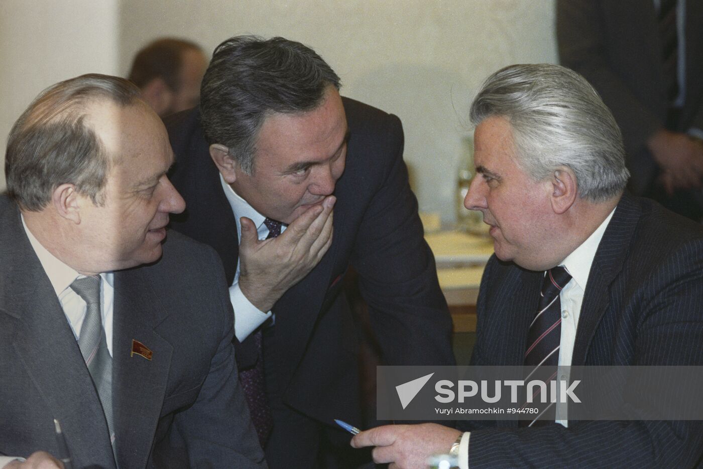 Nursultan Nazarbayev and Leonid Kravchuk