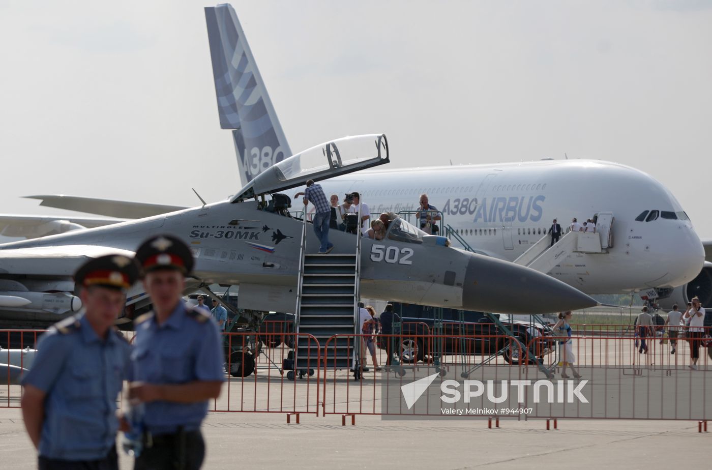 MAKS-2011 international air show