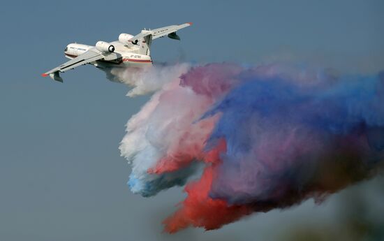 MAKS-2011 international air show