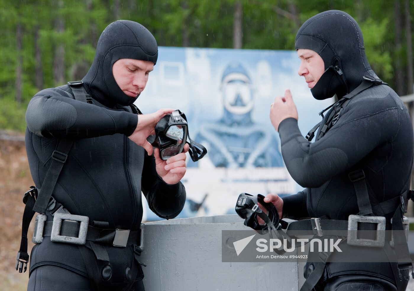 Practice session of divers, explosives experts at Lake Baikal