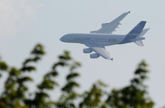 MAKS-2011 international air show