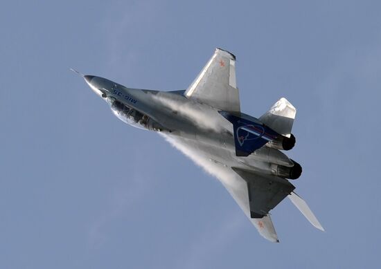 MAKS-2011 international air show