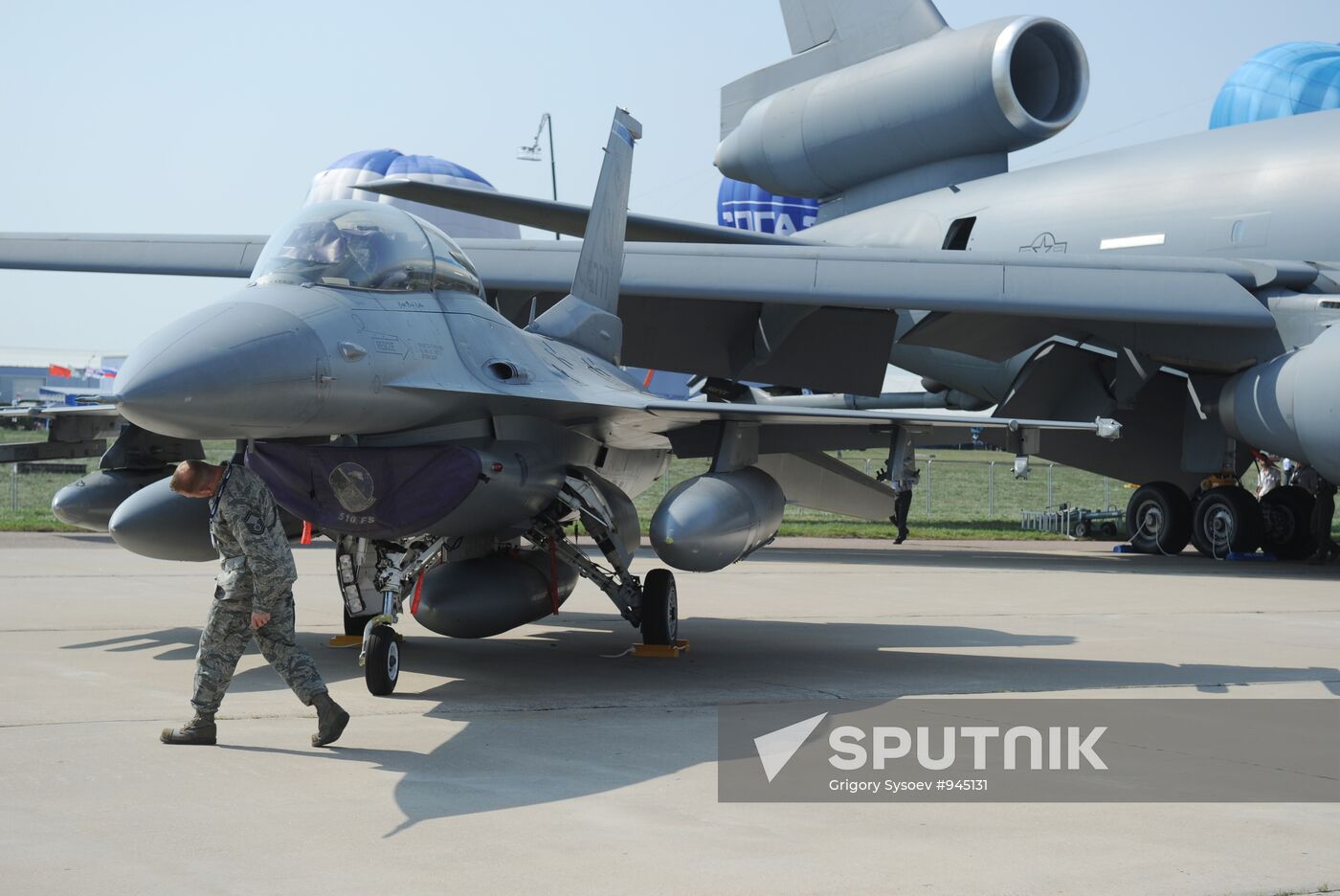 Tenth International Aviation & Space Salon MAKS 2011