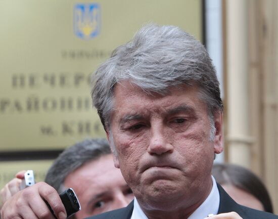 Viktor Yushchenko provides testimony in Tymoshenko's trial