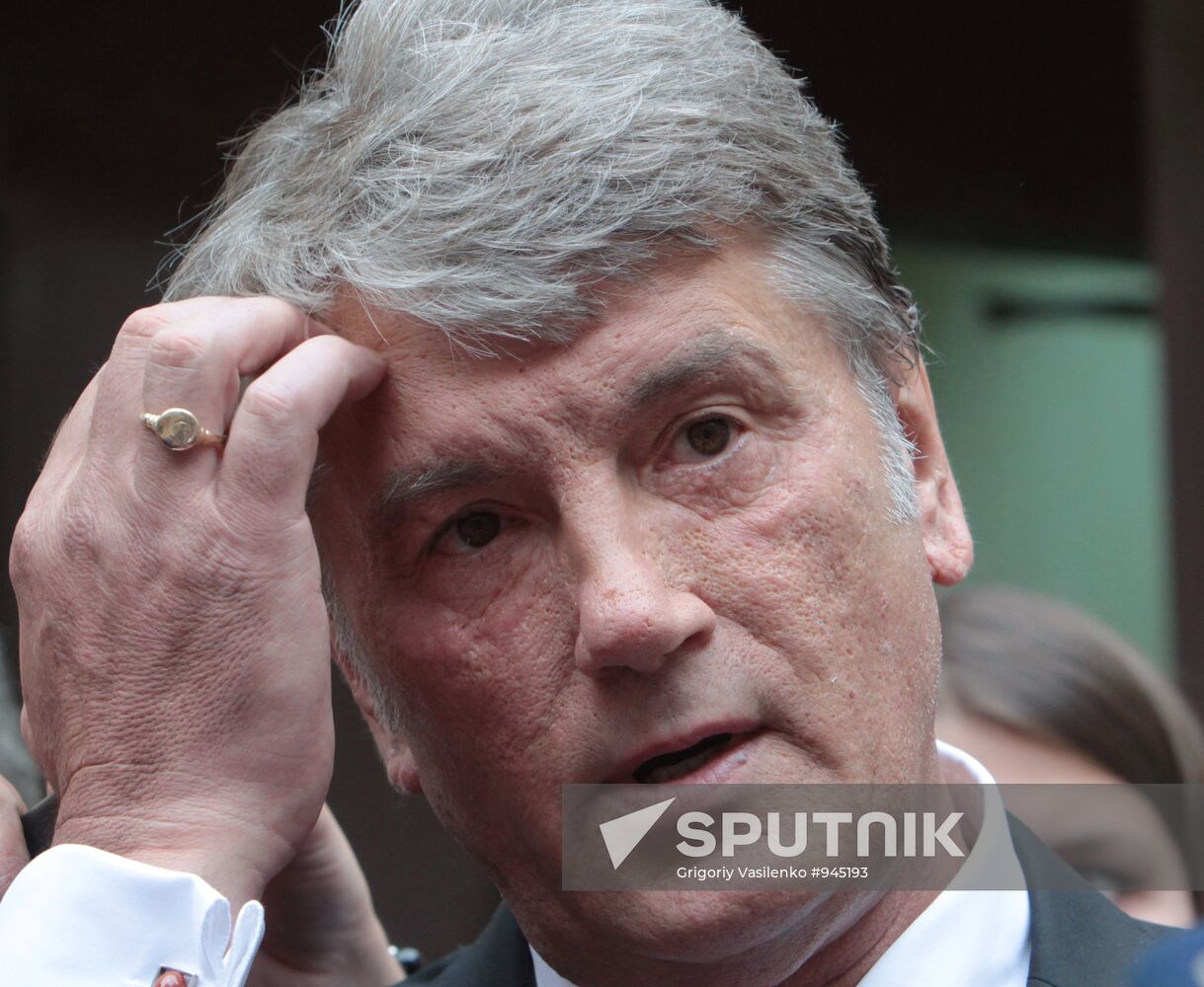 Viktor Yushchenko provides testimony in Tymoshenko's trial