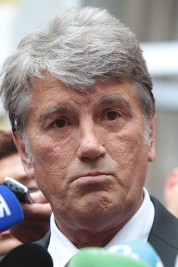 Viktor Yushchenko provides testimony in Tymoshenko's trial