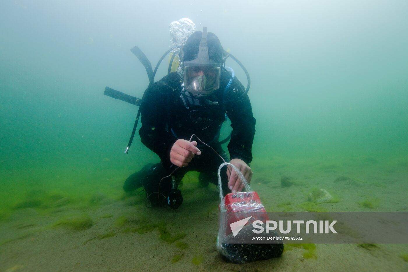 Explosive expert divers hold training drills at Lake Baikal
