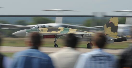 MAKS-2011 International Aviation and Space Show. Day four