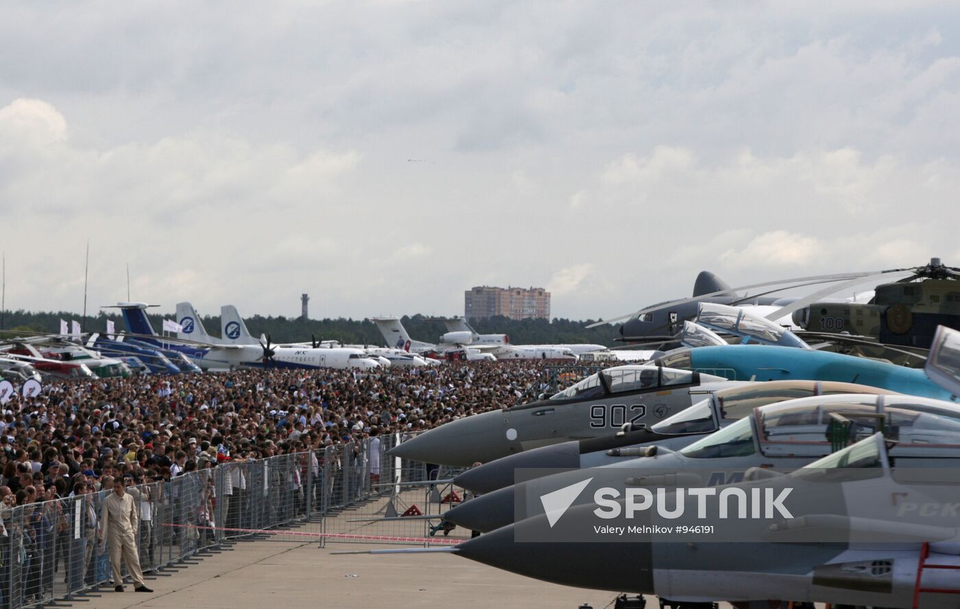 MAKS-2011 International Aviation and Space Show. Day four