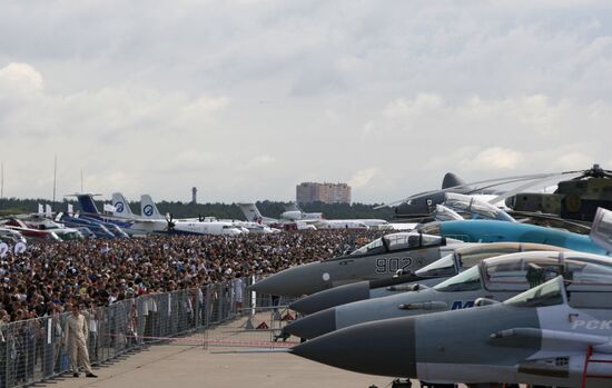 MAKS-2011 International Aviation and Space Show. Day four