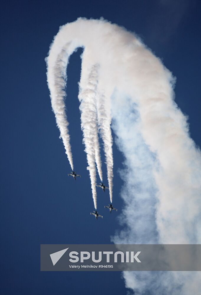 MAKS-2011 International Aviation and Space Show. Day four