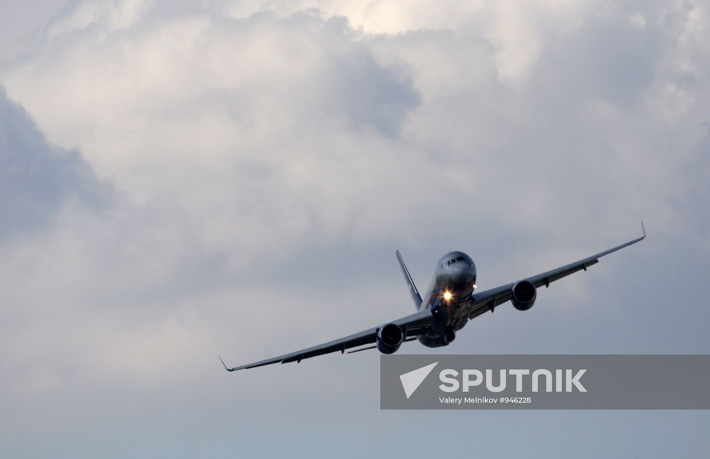MAKS-2011 international air show. Day 4