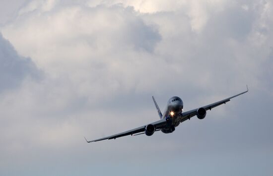 MAKS-2011 international air show. Day 4