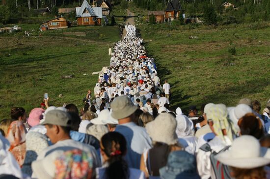 "Vissarion Community" in Krasnoyarsk region