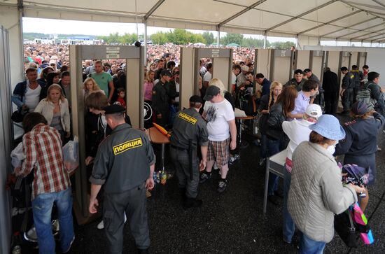 MAKS-2011 10th International Aviation and Space Show. Day 5