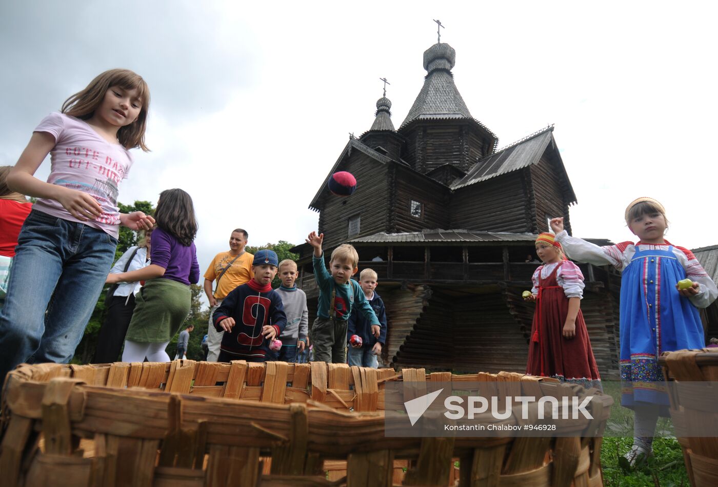 Novgorod Region celebrates Savior regional festival
