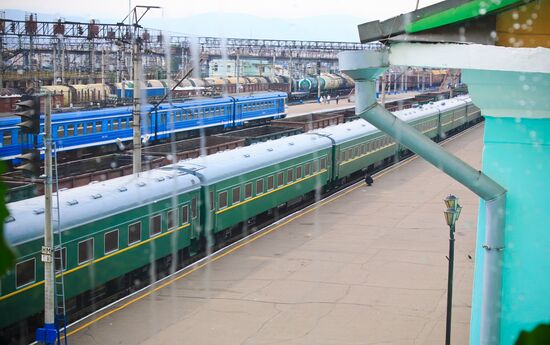 N. Korean leader Kim Jong-il arrives in Buryatia on train