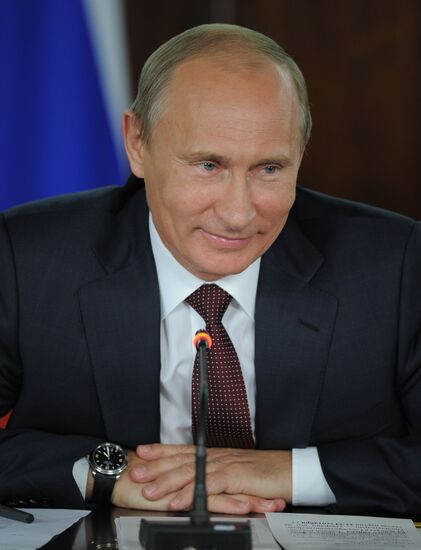 Vladimir Putin chairs All-Russian People's Front council meeting