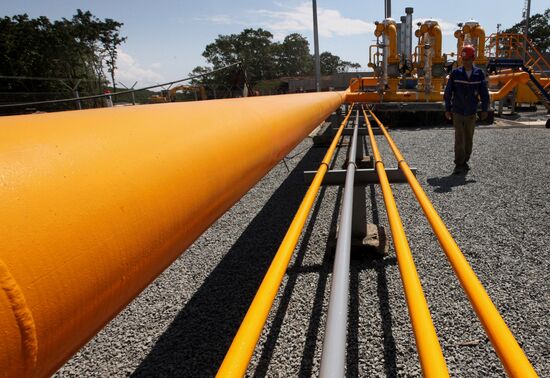 Construction of Sakhalin-Khabarovsk-Vladivostok pipeline