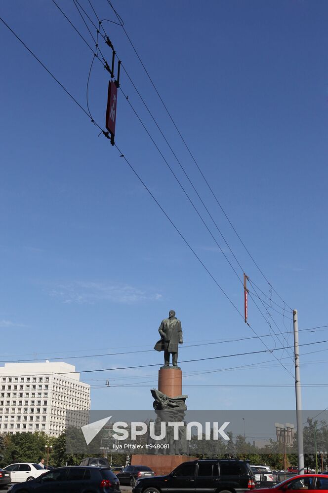 Advertising banners removed from Moscow streets