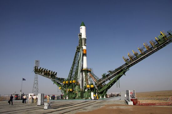 Russia's Progress M-12M cargo spacecraft launched from Baikonur