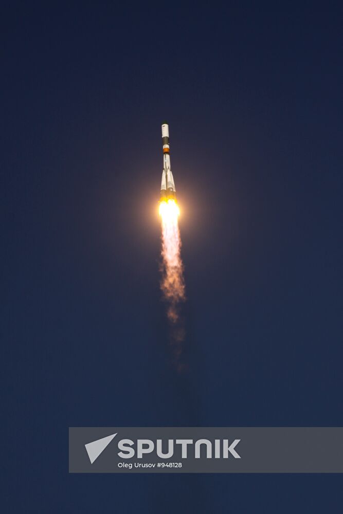 Russia's Progress M-12M cargo spacecraft launched from Baikonur