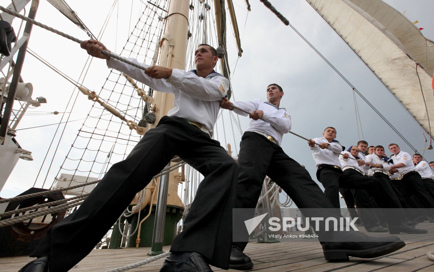 Presentation of the Pacific voyage of the sailing ship Nadezhda