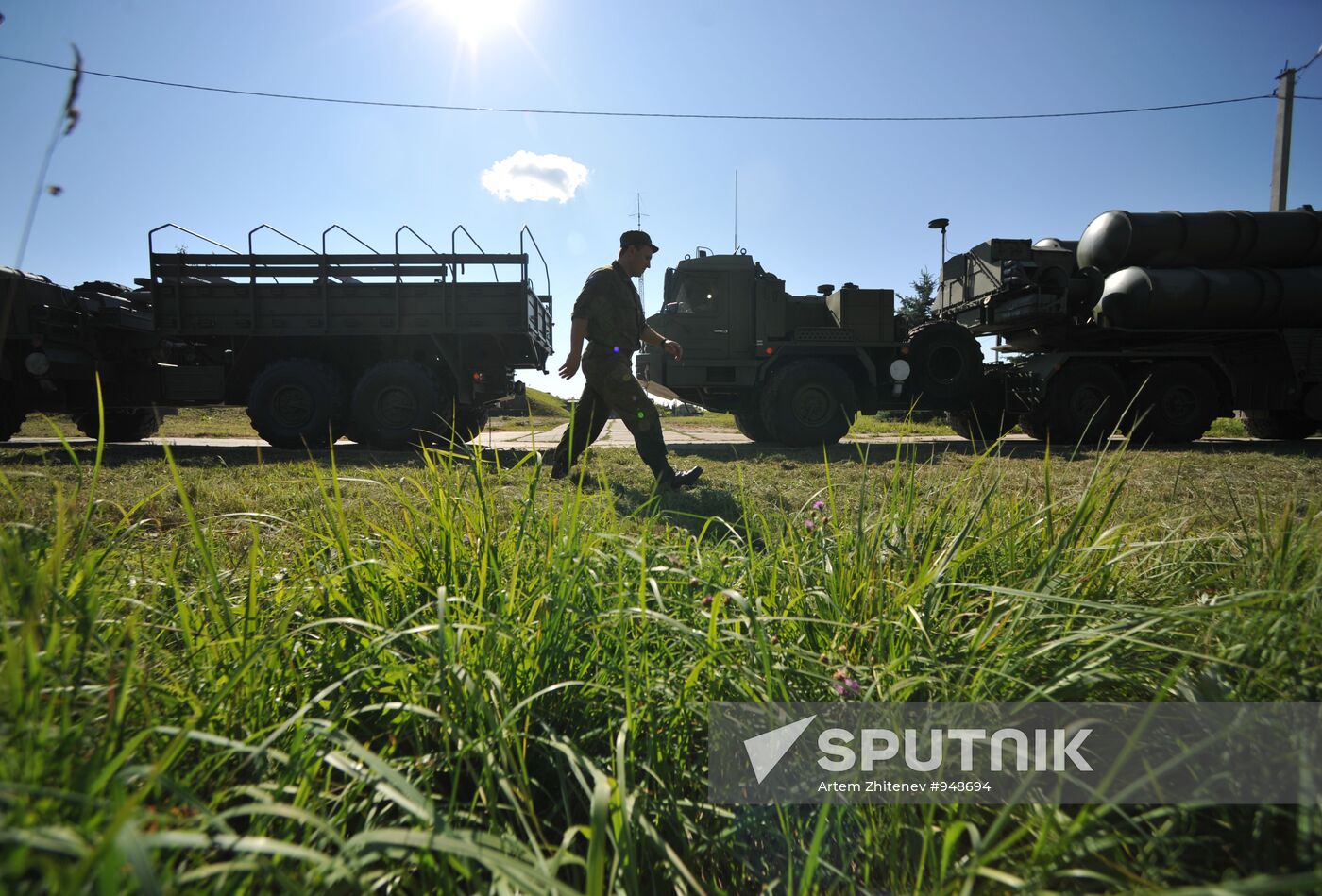 C-400 "Triumph" missiles protect air lines of Moscow