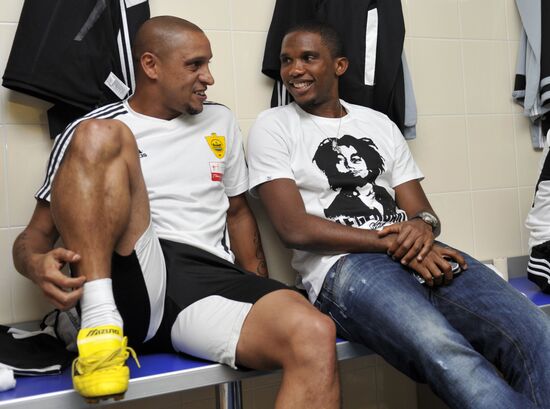 Football. First training session with Samuel Eto'o on team "Anji