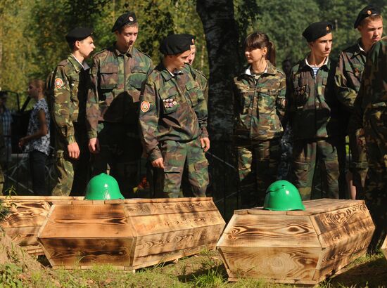 Reburial of World War II soldiers in Novgorod region