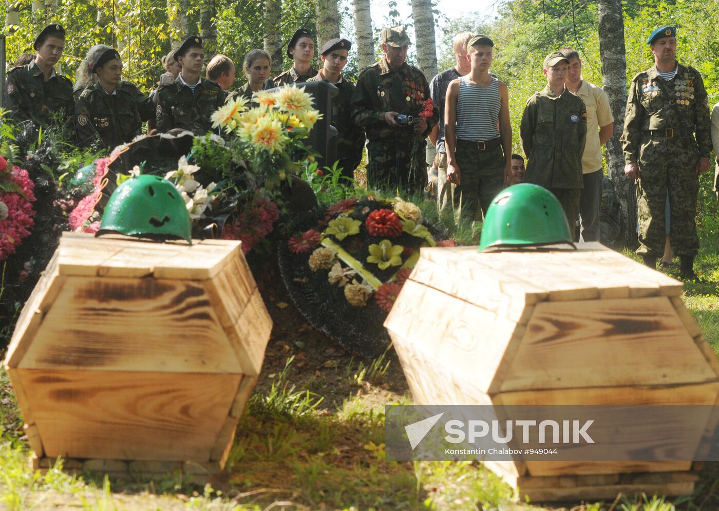 Reburial of World War II soldiers in Novgorod region