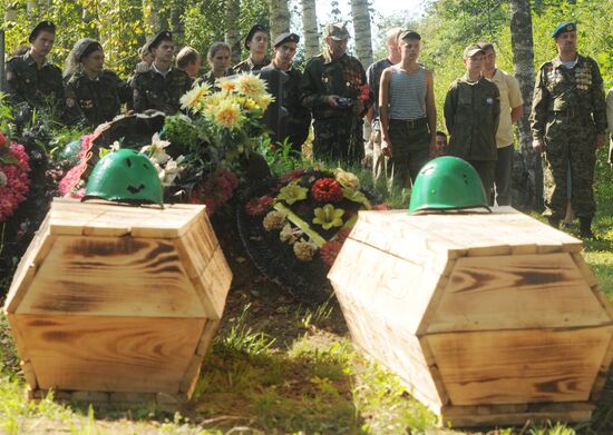 Reburial of World War II soldiers in Novgorod region