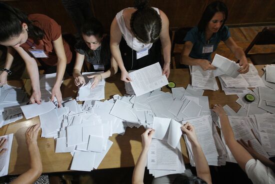 Counting the votes at a polling station in Sukhumi city