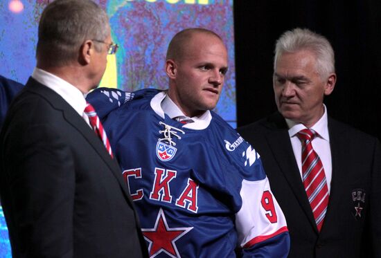 Ice Hockey. SKA presents its 2011-12 squad