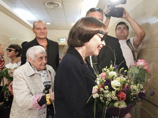 Mireille Mathieu's press conference on Spasskaya Tower festival