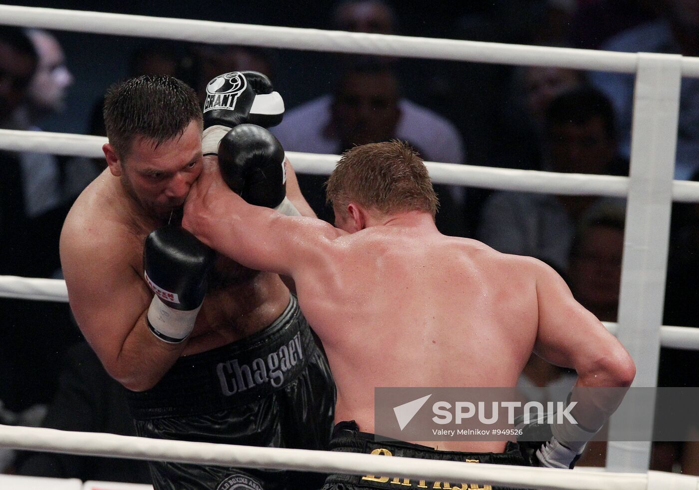 Boxing. WBA title fight Alexander Povetkin and Ruslan Chagaev