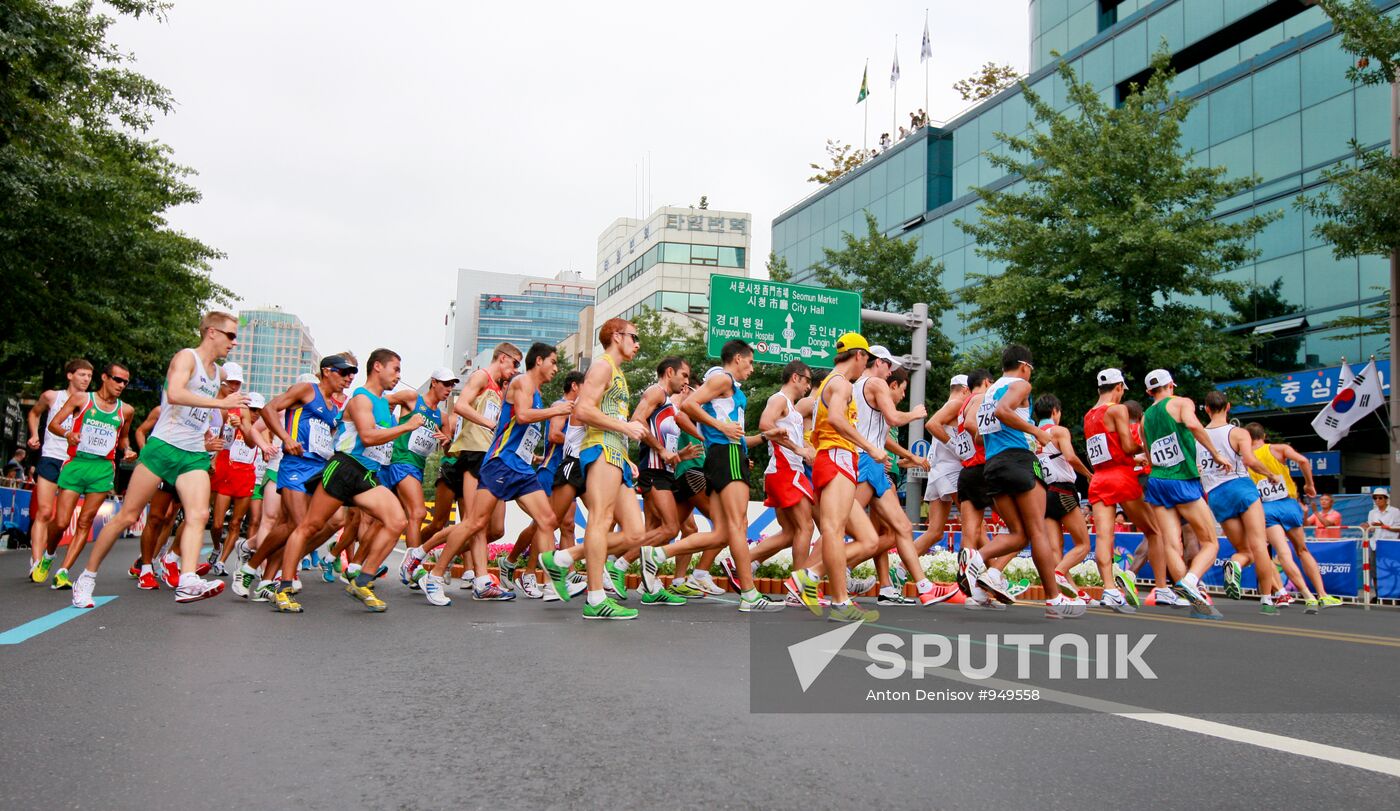 2011 IAAF World Championships in Athletics. Day two